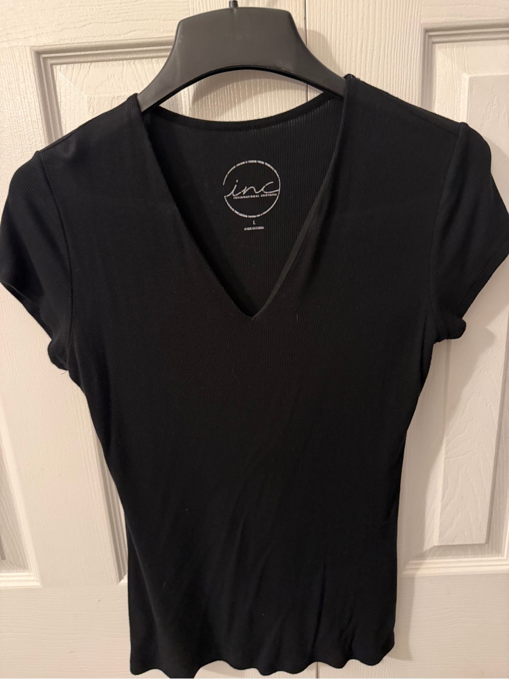 INC International Concepts Black V-Neck Short Sleeve Top